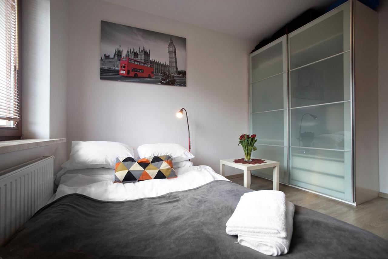 Airport Okecie Klobucka P&O Serviced Apartments Βαρσοβία Εξωτερικό φωτογραφία